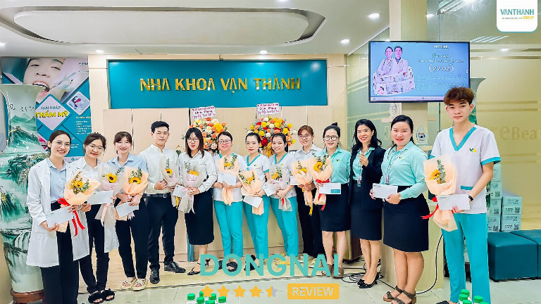 Nha Khoa Vạn Thành