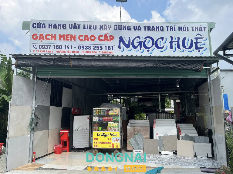 Kho gạch men Ngọc Huệ