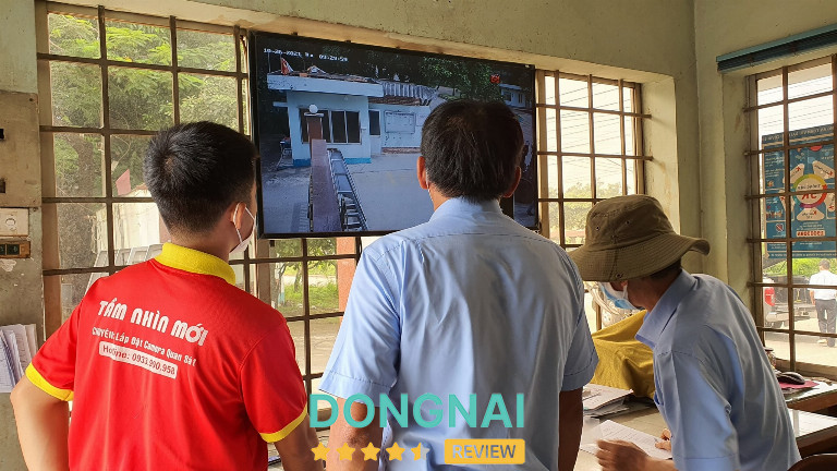 Công ty Tầm Nhìn Mới