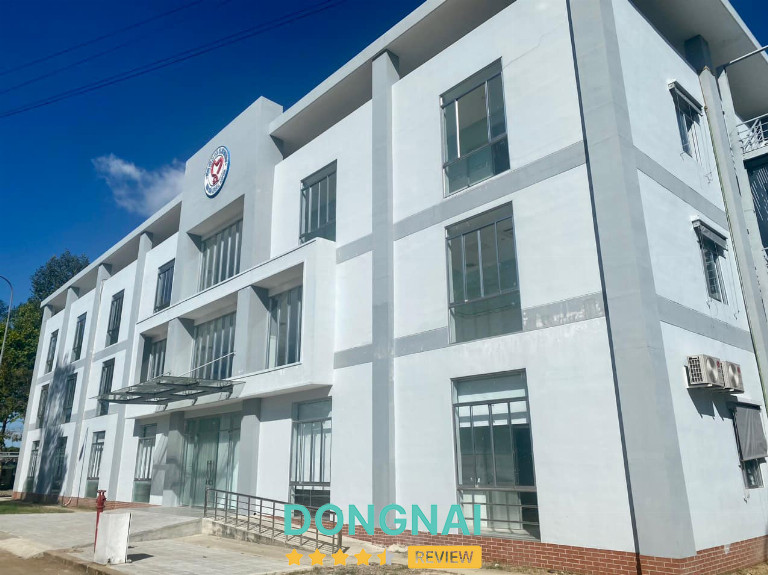 Bệnh Viện Đa Khoa Khu Vực Định Quán