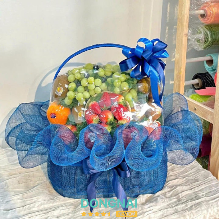 Ngon Fruit – 7 Thân Nhân Trung