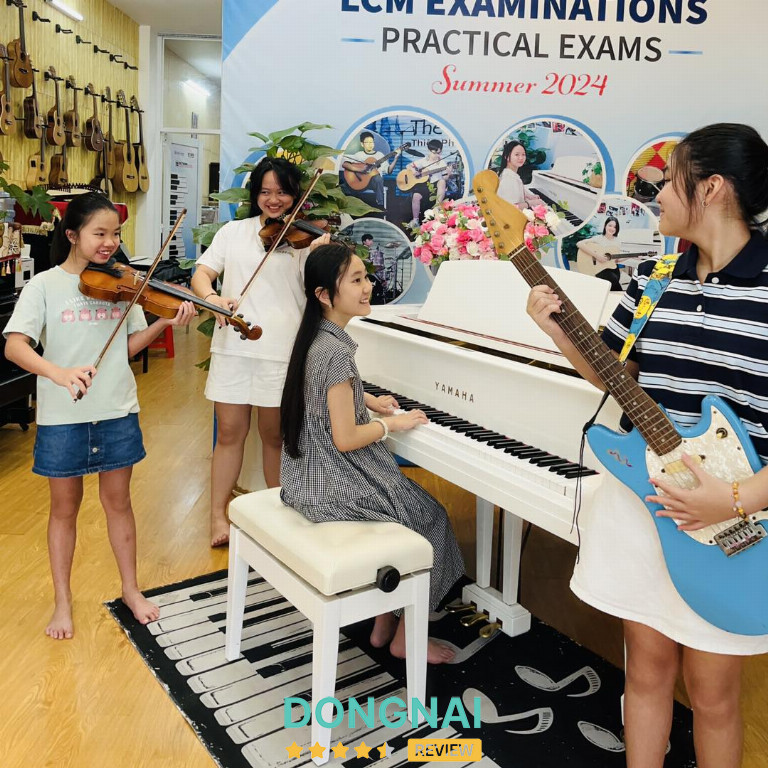 Đức Thương Music