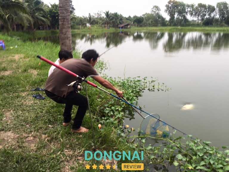 Câu cá Vườn Dừa - Long Thành 