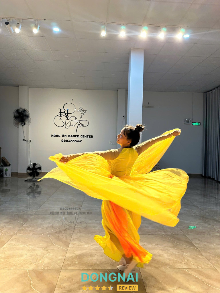 Hồng Ân Dance Center - 83/1/6A KP2, P. Tân Phong