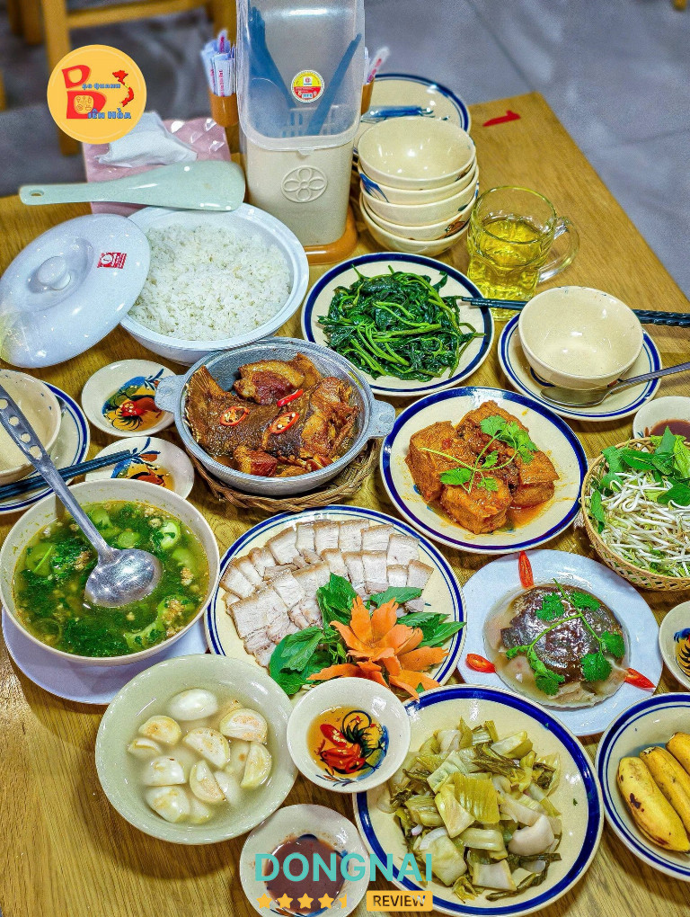 Quán Ăn Gia Đình Đông Phương 1 - 55/5G Trần Quốc Toản