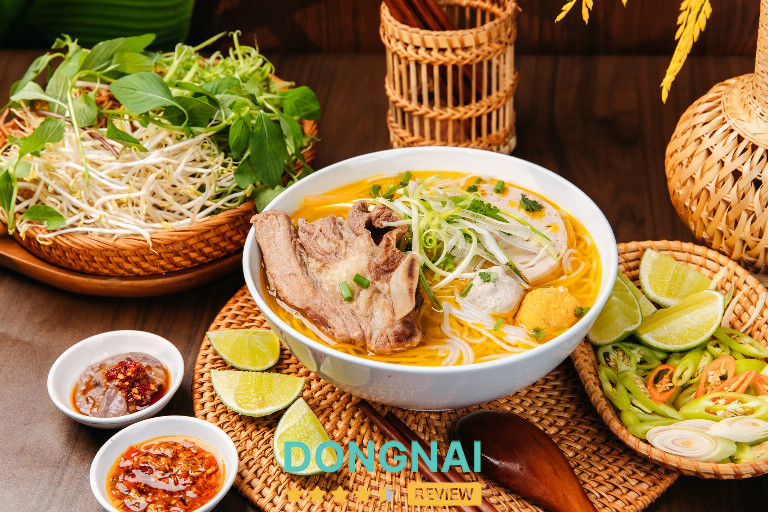 Bún Bò Huế O Yến - 1362 Nguyễn Ái Quốc