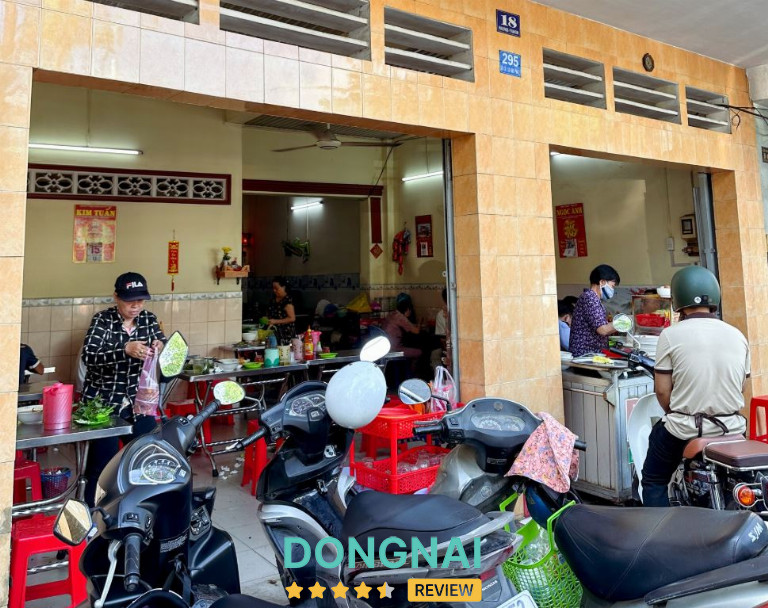 Phở Sở Lao Động - 295 Phan Đình Phùng