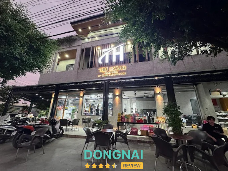 Hair Salon Thư Hoàng - Nguyễn Huệ