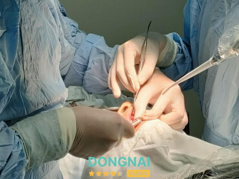 Bệnh Viện Răng Hàm Mặt Sài Gòn: chăm sóc răng miệng toàn diện