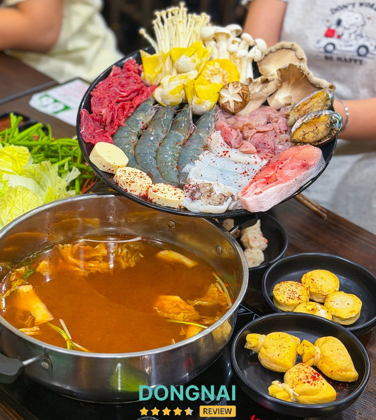 Lẩu Kimchi Má Sáu - 181 Trương Định