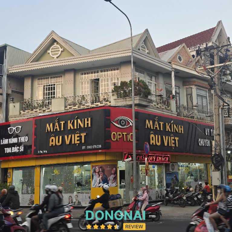 Mắt Kính Âu Việt - 31 Hùng Vương