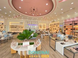 Cửa hàng dép đế xuồng tại Đồng Nai