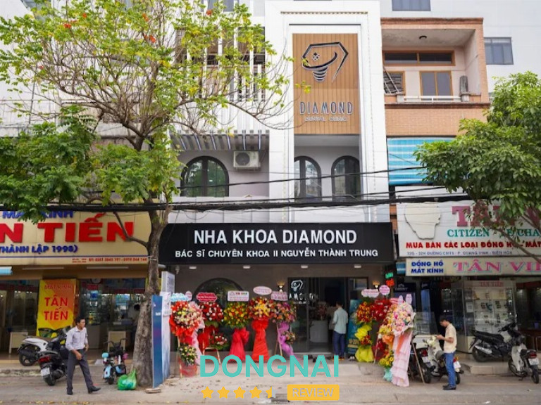Nha khoa Diamond - 282 CMT8