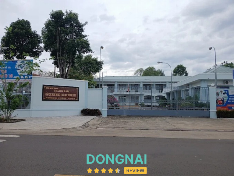 Trung tâm GDTX Tân Phú