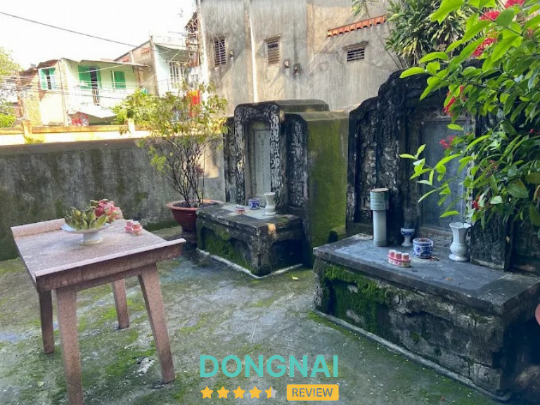 Mộ cổ Trịnh Hoài Đức - Trấn Biên 