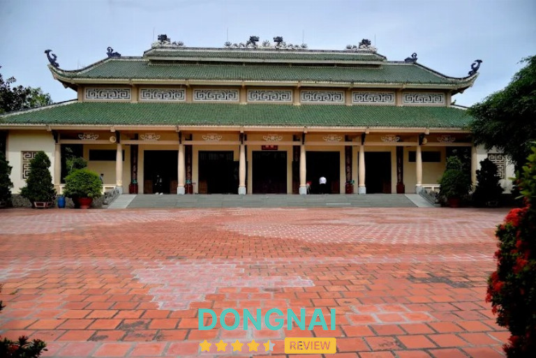 Văn miếu Trấn Biên