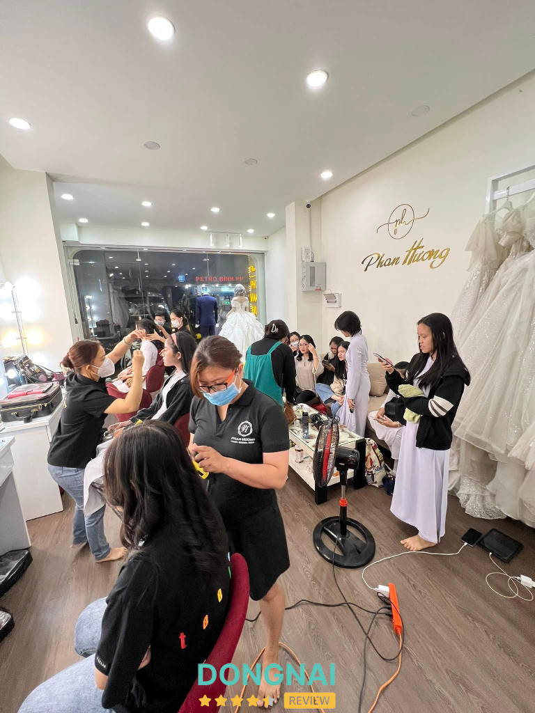 Phan Hương Studio - 809 Phú Riềng Đỏ