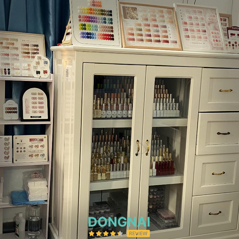 Tiệm nail ở Nhơn Trạch