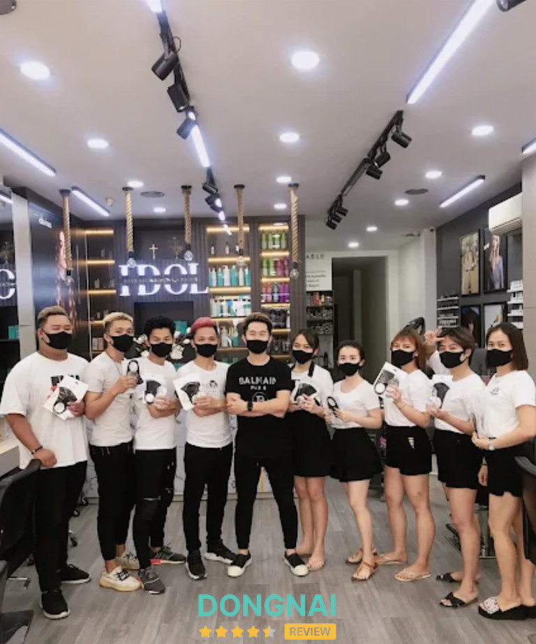 Salon Tóc Idol - 1122 Phạm Văn Thuận