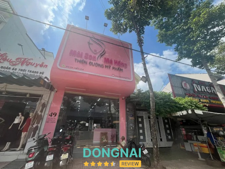 Môi Son Má Hồng - 49 Võ Văn Tần