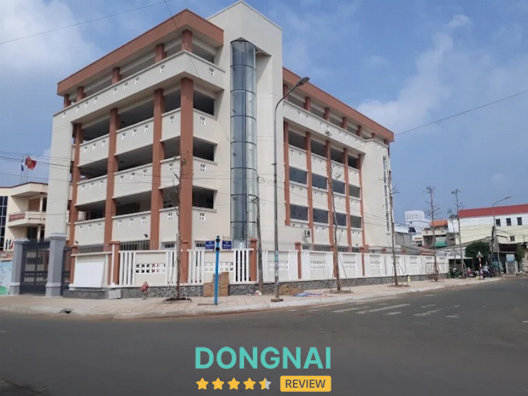 Mầm non Song ngữ Lạc Hồng - 67 Nguyễn Du