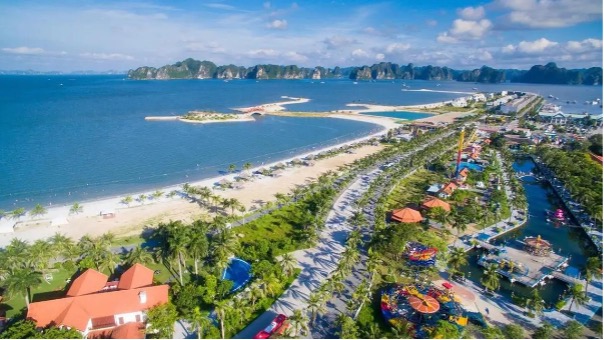 Đảo Tuần Châu nhìn từ trên cao